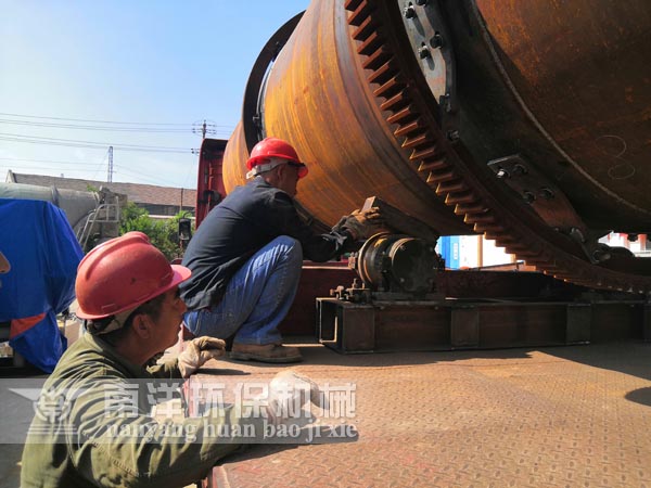 鑄造石英砂烘幹機發貨裝車